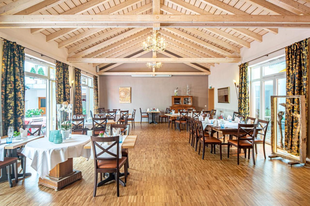 Adler Landhotel Buergstadt Exterior photo